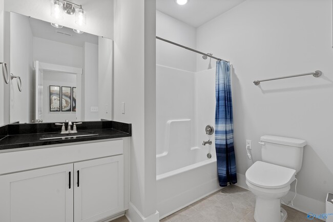 Building Photo - 12690 Tallulah Dr