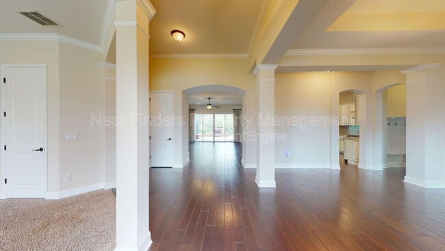 Building Photo - 463 Oxford Estates Way