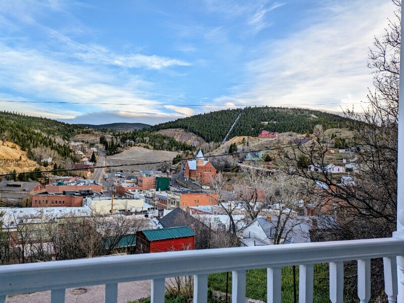 Building Photo - 202 E 3rd High St