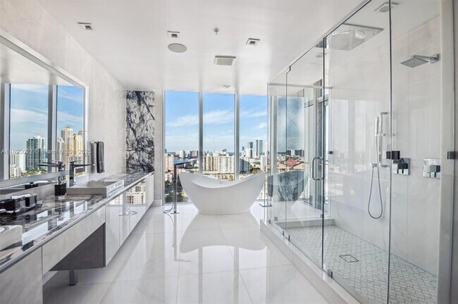 Building Photo - 330 Sunny Isles Blvd