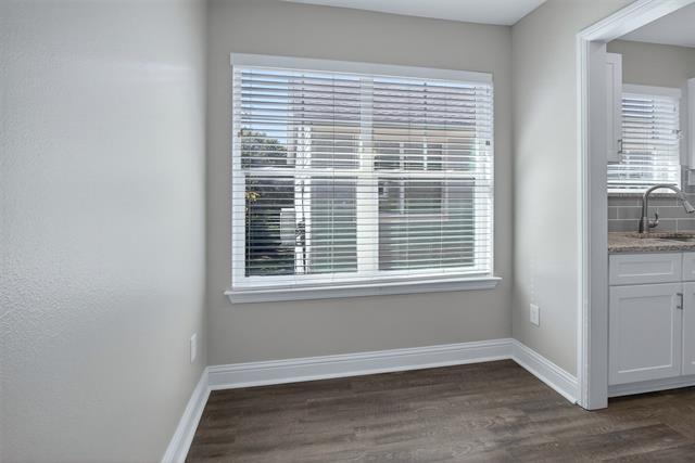 Building Photo - 408 Fulton St