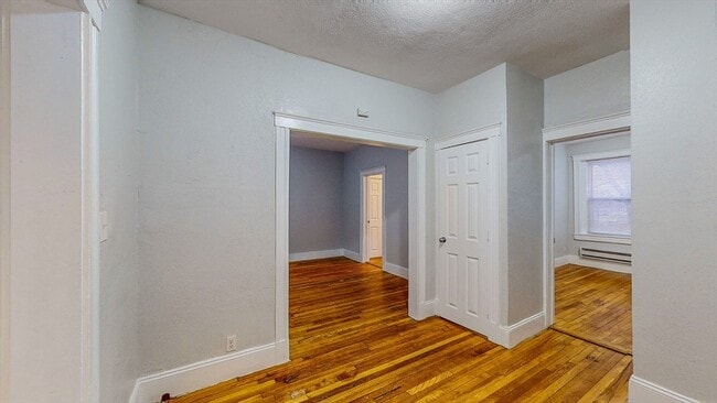 Building Photo - 12 American Legion Hwy