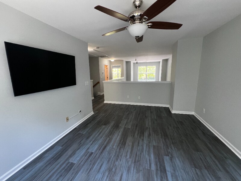 Building Photo - 136 Madrid Dr
