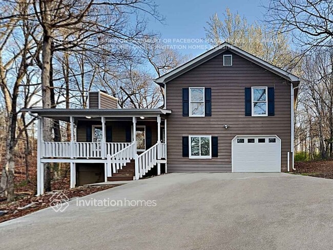 Building Photo - 1621 Highland Ct