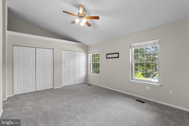 Building Photo - 48 Far Corners Loop