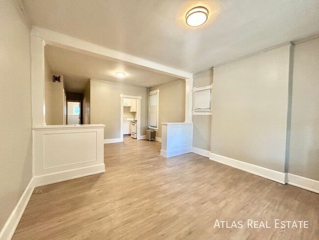 Building Photo - 3269 W Hayward Pl