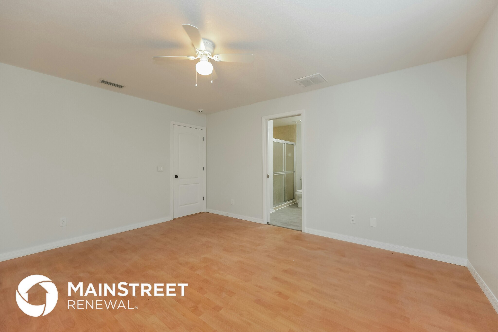 Building Photo - 1581 S Chamberlain Blvd