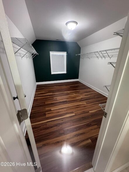 Building Photo - 276 Turriff Way