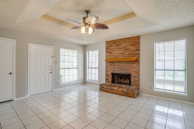 Building Photo - 4517 Compass Ct