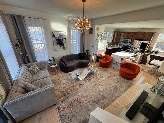 Building Photo - Luxury Lone Tree Living