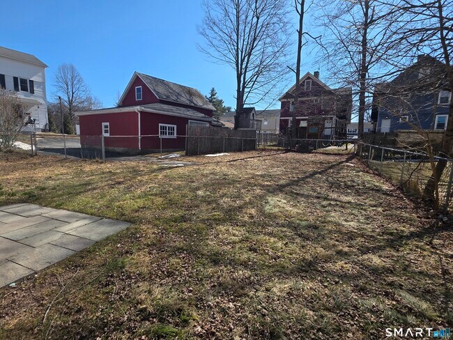 Building Photo - 15 Mc Donald Ave