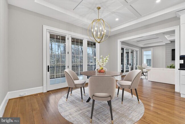 Building Photo - 7002 River Oaks Dr