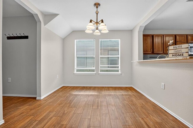 Building Photo - 1520 Anise Dr