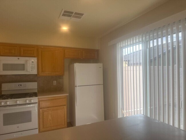 Building Photo - 2839 China Cove St