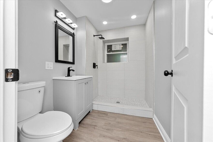 Building Photo - 7819 S Morgan St