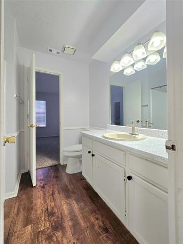 Building Photo - 5801 Shadydell Dr
