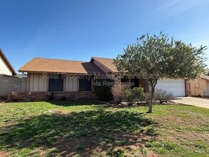 Building Photo - 20831 N 16th Ave