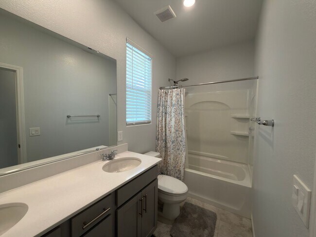 Building Photo - 3618 Tondela Ln