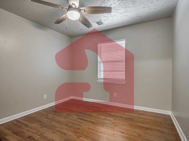 Building Photo - 10504 Ridgeview Dr