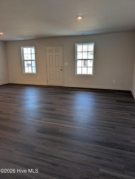 Building Photo - 6717 Hardwick Ln