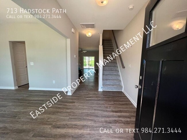 Building Photo - 713 Hadstock Path