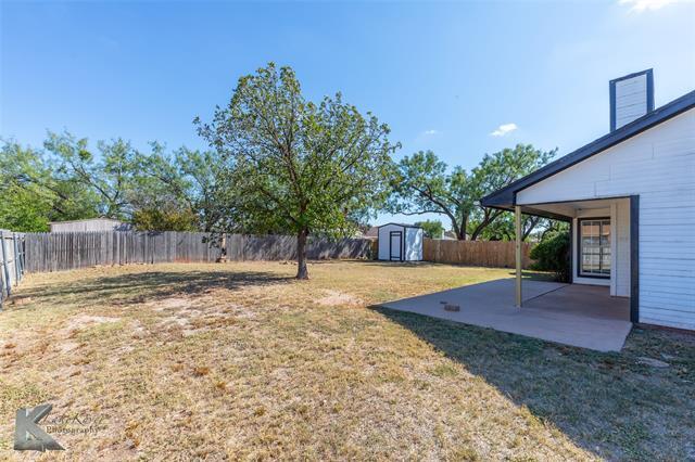 Building Photo - 717 Chanticleers Ln