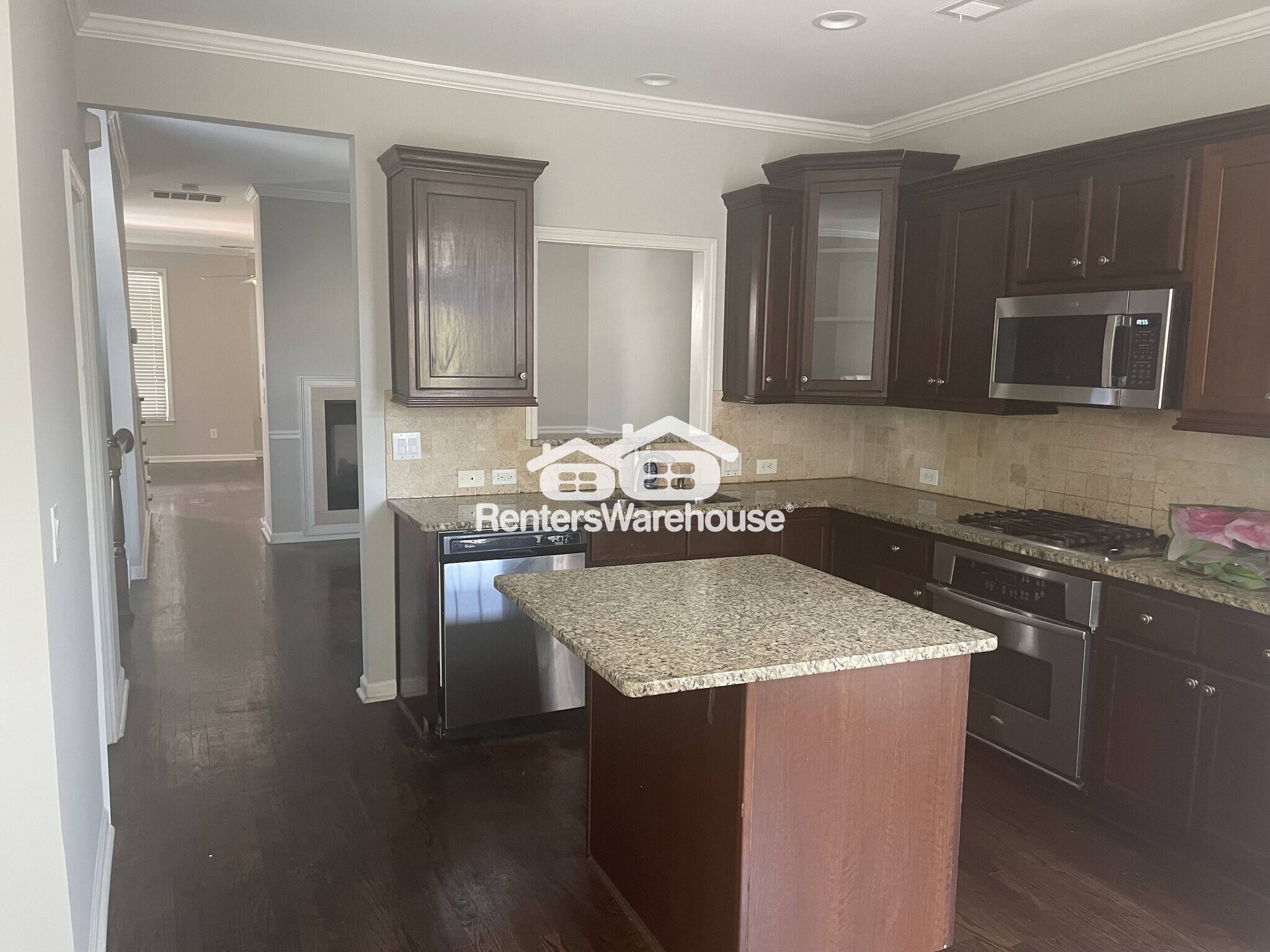 Building Photo - 1213 Discover Green Ln