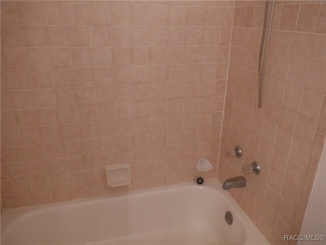 Building Photo - 4441 S World Way