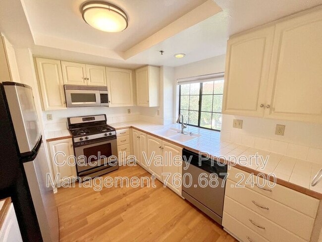 Building Photo - 68109 Lakeland Dr