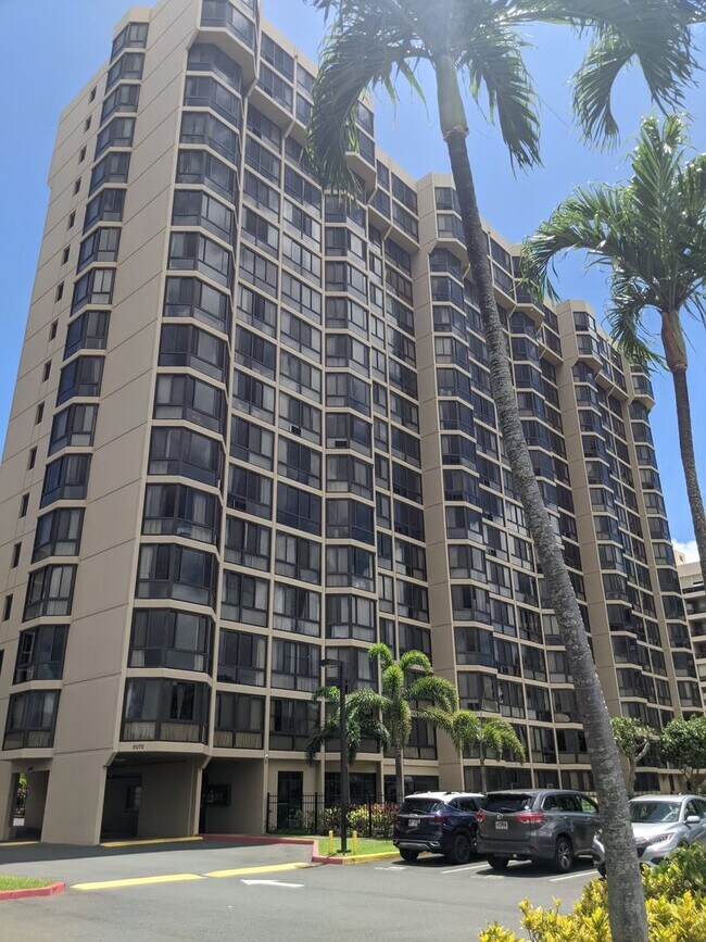 Building Photo - 5070 Likini St
