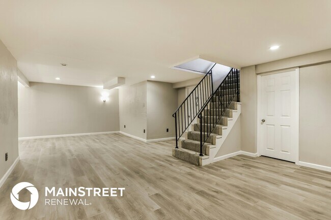 Building Photo - 3717 Argonne Forest Dr