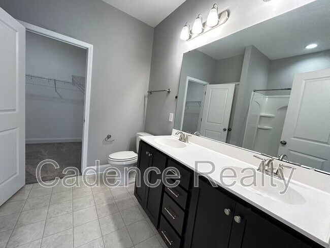 Building Photo - 1543 Grey Cliff Run