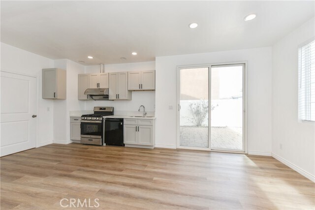 Building Photo - 6650 Mogano Dr