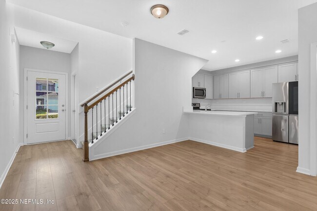 Building Photo - 236 Charlie Way