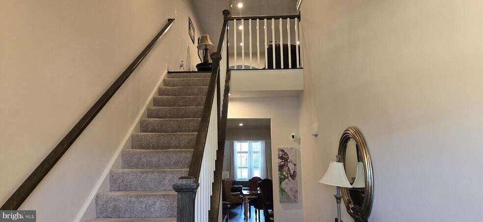 Building Photo - 6005 Calla Pl