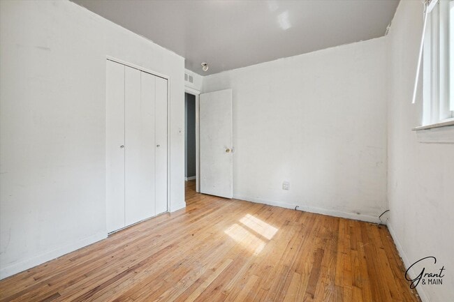 Building Photo - 3 Bedroom Ranch - $1,350