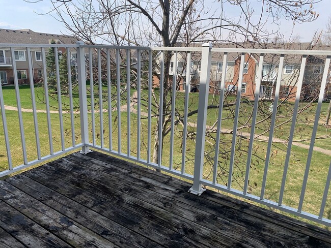 Building Photo - 2-Bedroom, 2-Bath Condo for Lease – Manors of Regency, Shelby Township