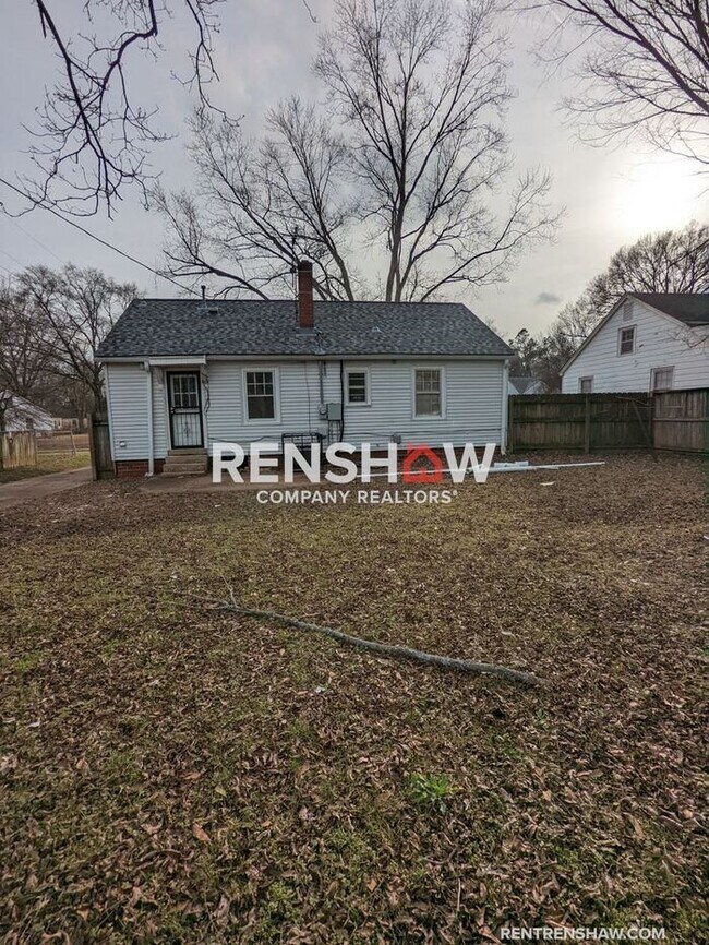 Building Photo - Completely Upgraded Property - Move in Ready!