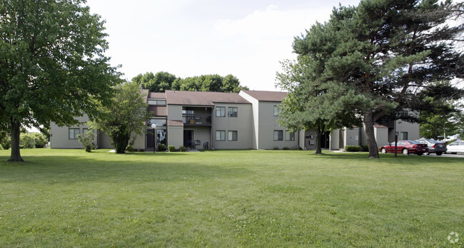 Primary Photo - Janesville Commons Apartments