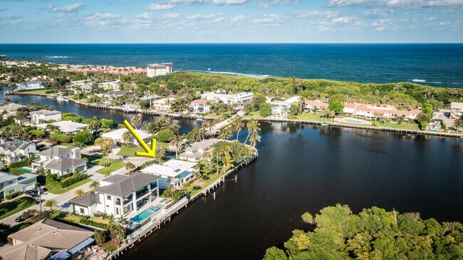 Building Photo - 2 Inlet Cay Dr