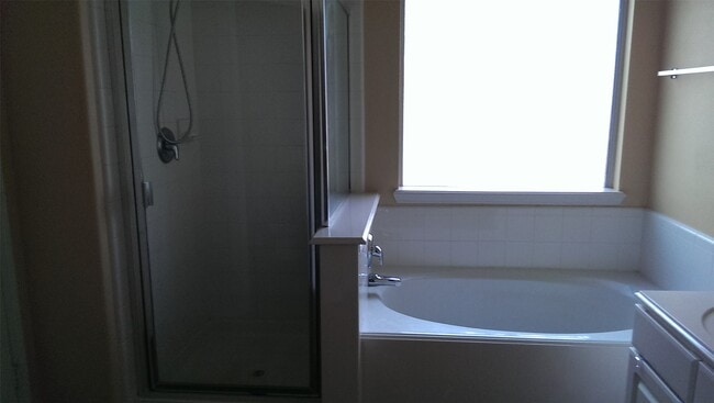 Building Photo - 19531 Hickory Meadow Ln