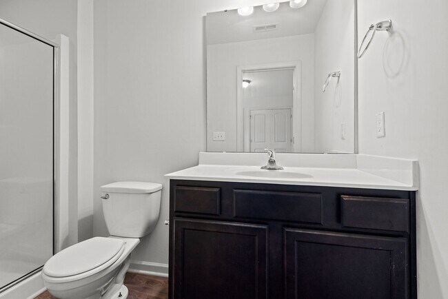 Building Photo - Wonderful 3 BR Townhome in North Durham!  ...