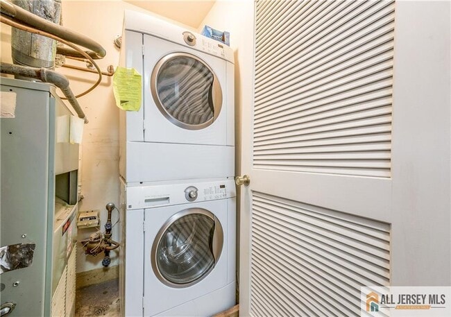 Building Photo - 2611 Candlelight Ct