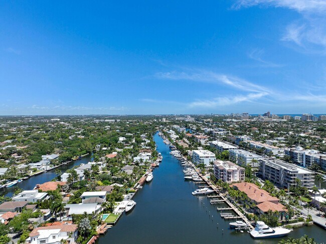 Building Photo - 1770 E Las Olas Blvd