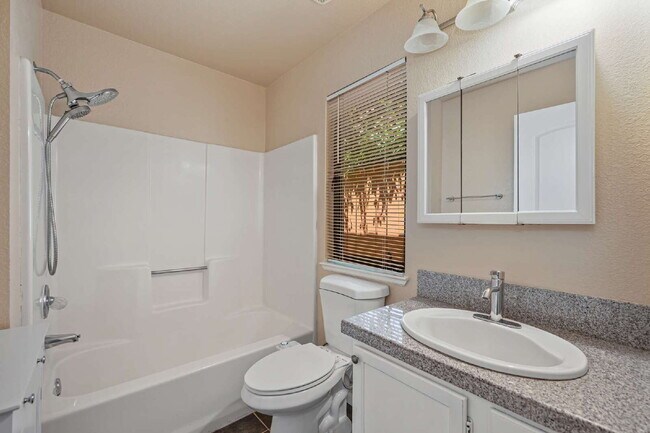 Building Photo - Unique Opportunity!
