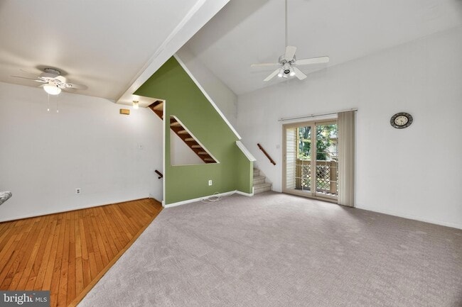 Building Photo - 1014 Foxmeadow Dr