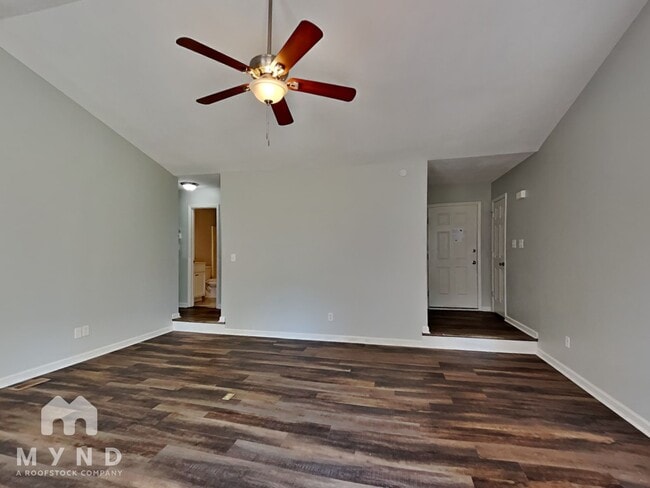 Building Photo - 1248 Grovewood Dr
