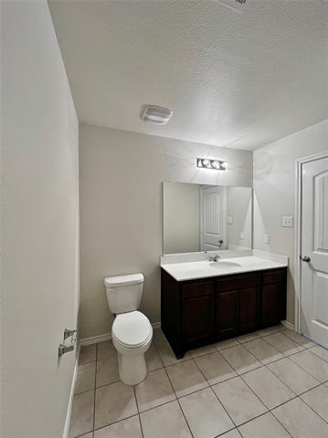 Building Photo - 526 Clearlake Dr