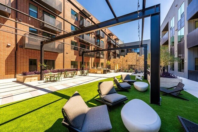 Building Photo - 4510 Terry-O Ln