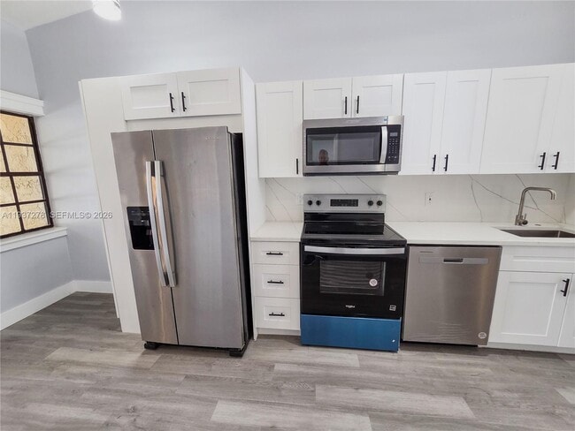 Building Photo - 3639 NW 83rd Ln